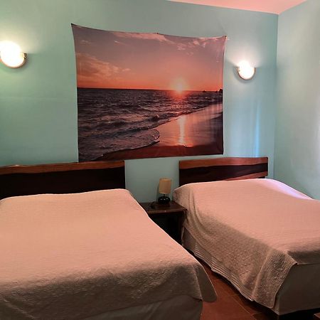 בליז סיטי Easy Inn Hotel מראה חיצוני תמונה
