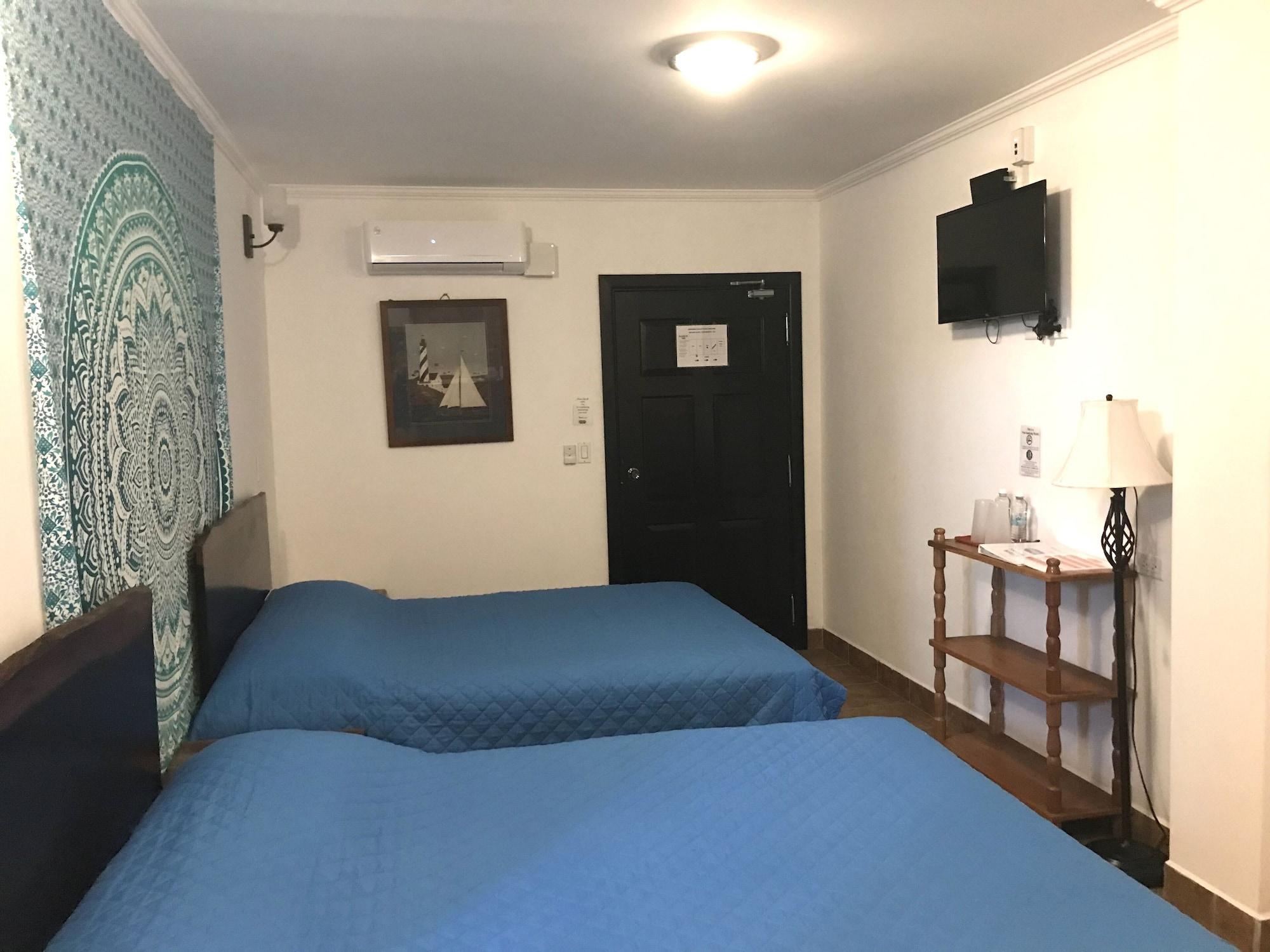בליז סיטי Easy Inn Hotel מראה חיצוני תמונה