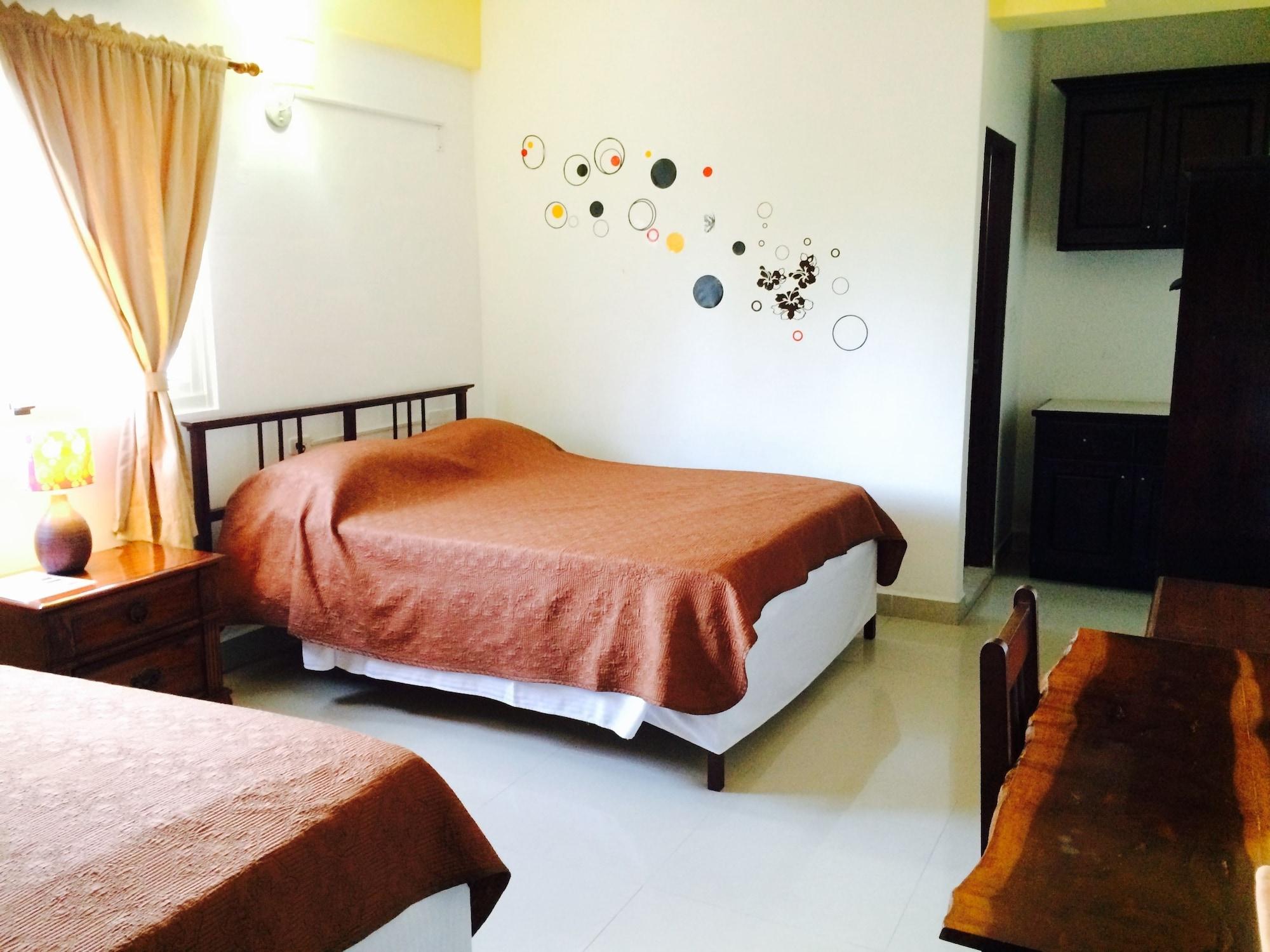 בליז סיטי Easy Inn Hotel מראה חיצוני תמונה