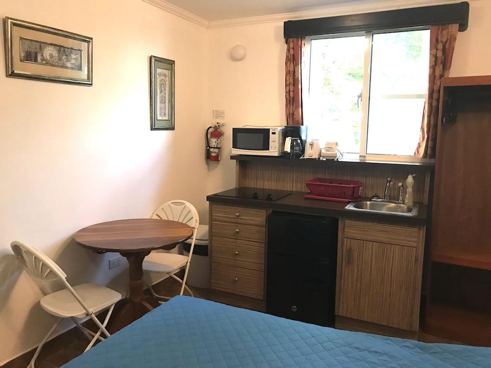 בליז סיטי Easy Inn Hotel מראה חיצוני תמונה