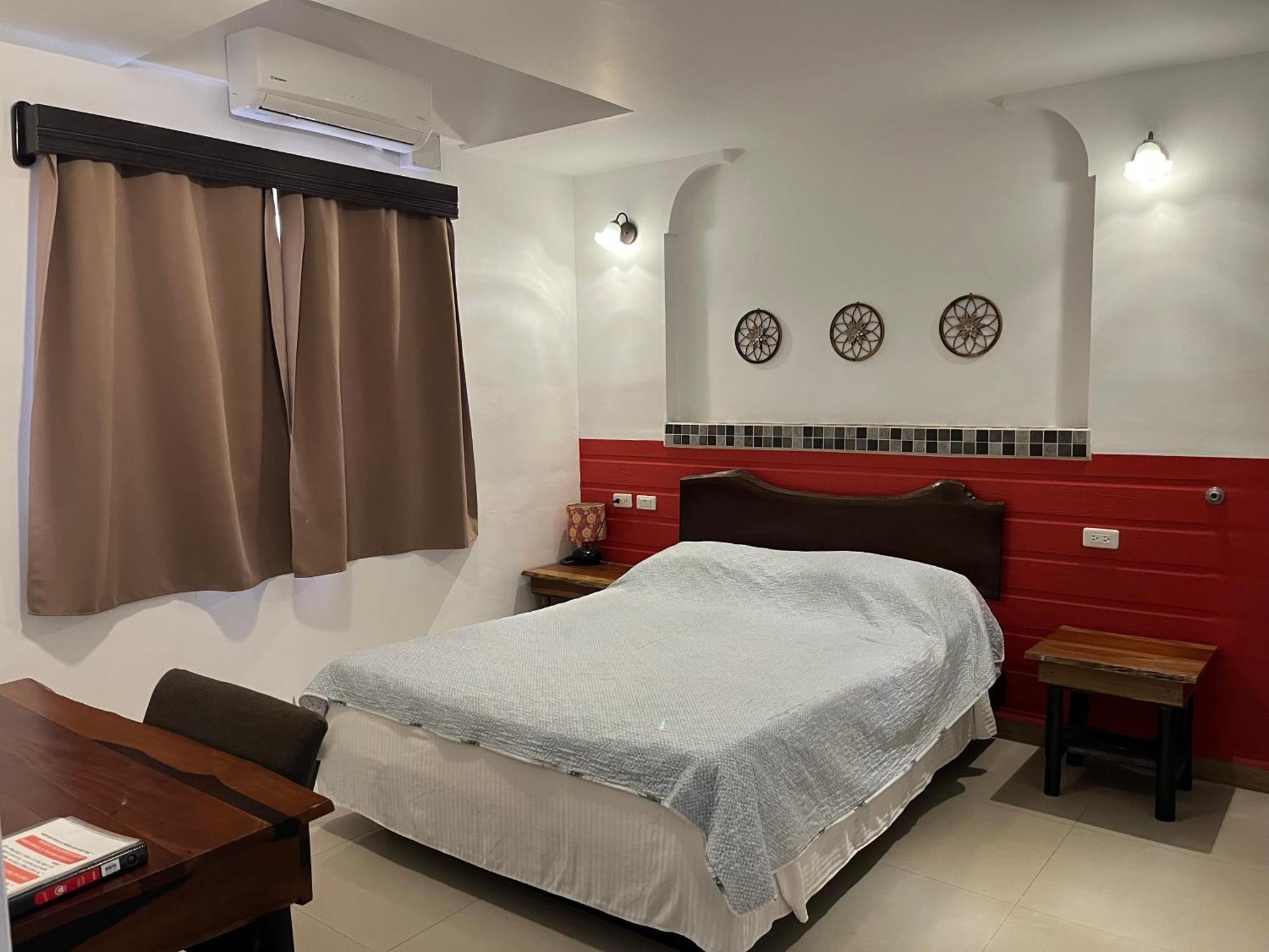 בליז סיטי Easy Inn Hotel מראה חיצוני תמונה