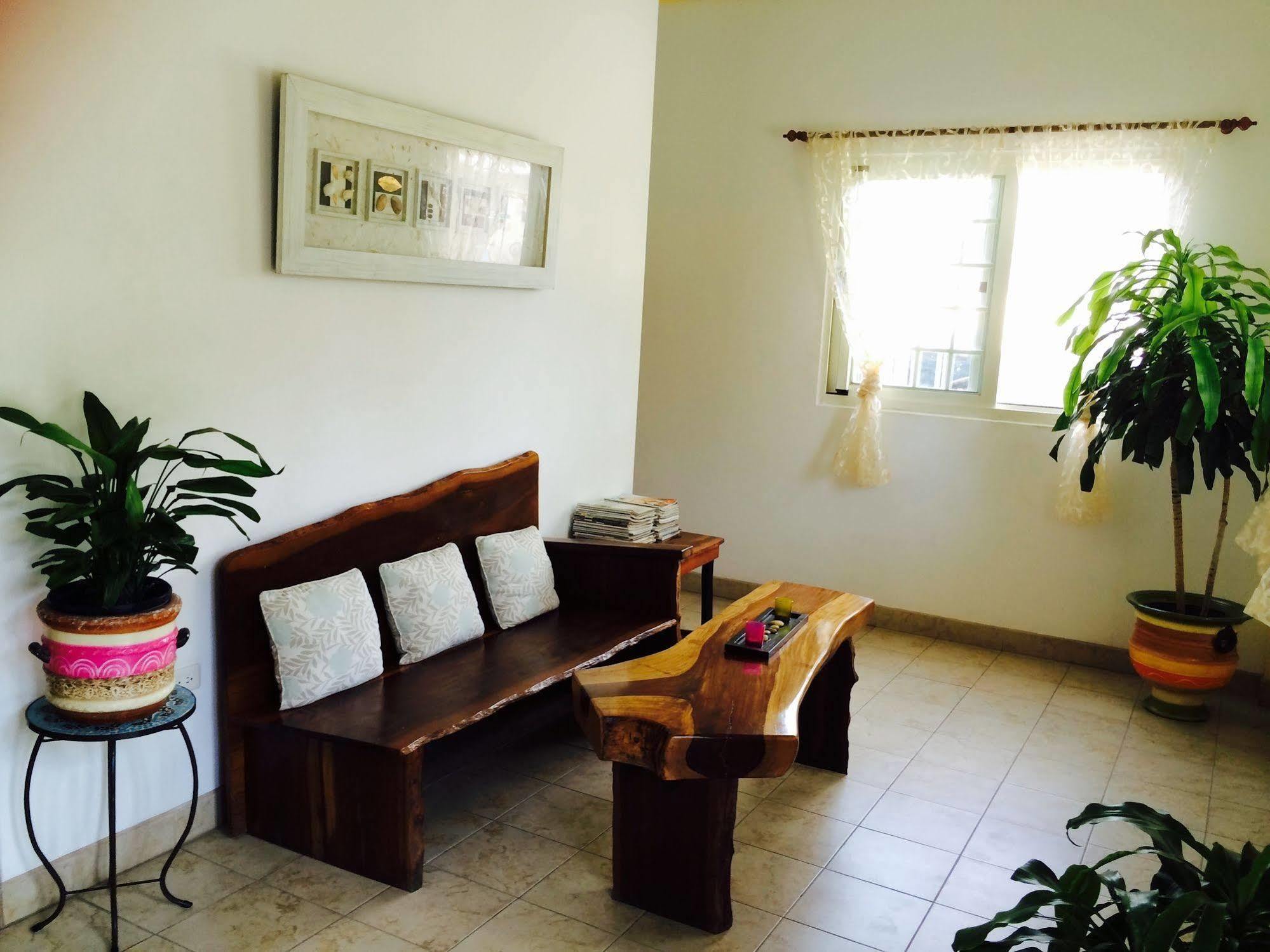 בליז סיטי Easy Inn Hotel מראה חיצוני תמונה